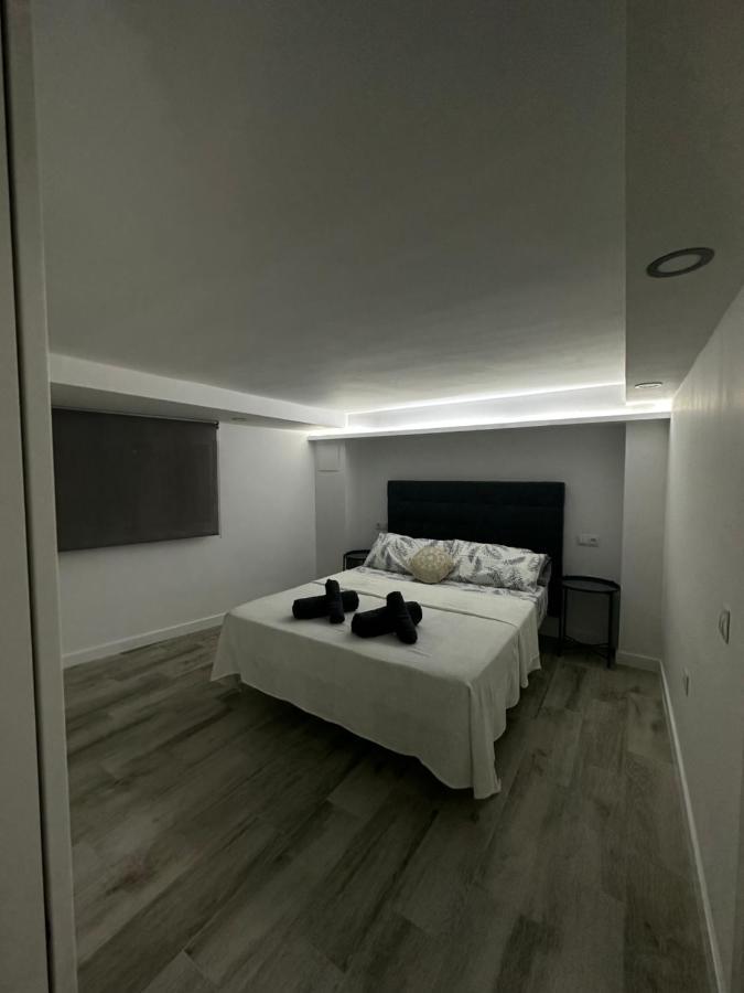 Malaga All-In Esterno foto